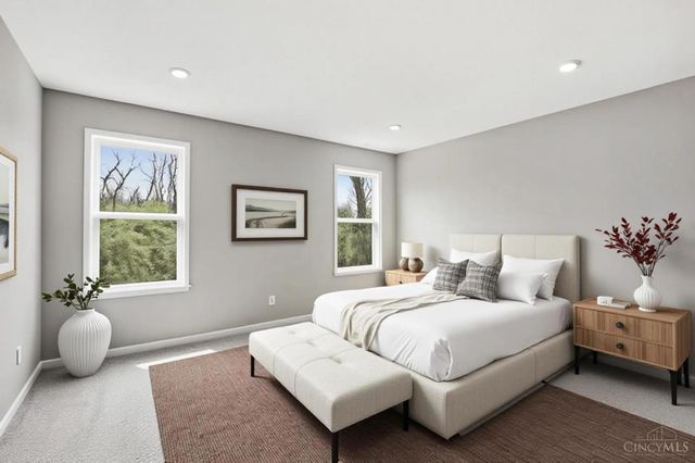 2615 Golden Leaf Drive, Beavercreek, OH 45431