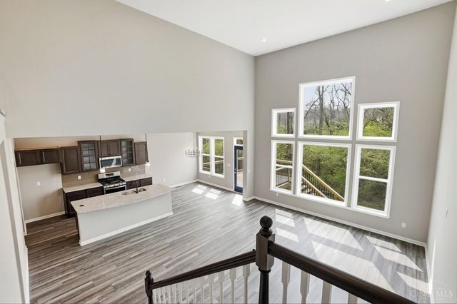 2615 Golden Leaf Drive, Beavercreek, OH 45431