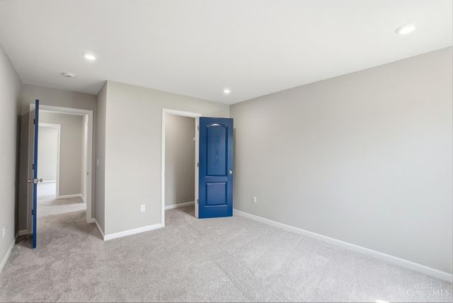 2615 Golden Leaf Drive, Beavercreek, OH 45431