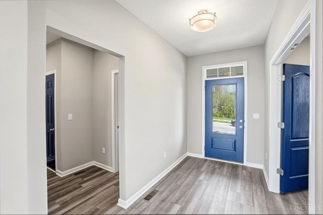 2615 Golden Leaf Drive, Beavercreek, OH 45431