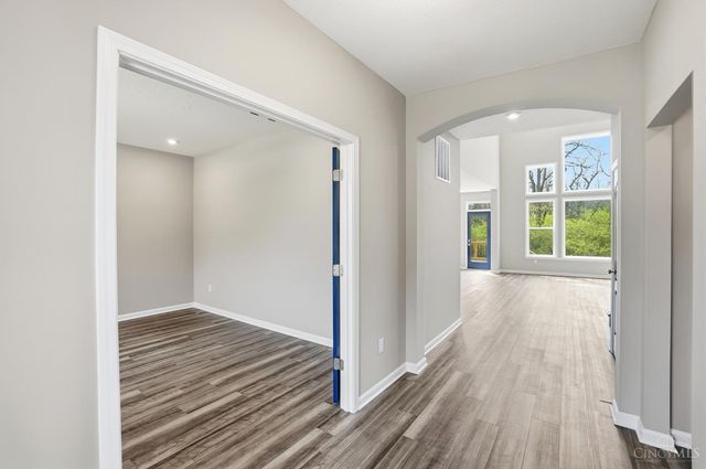 2615 Golden Leaf Drive, Beavercreek, OH 45431