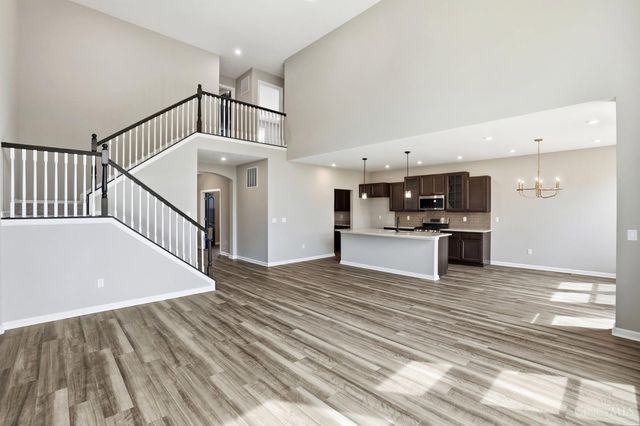 2615 Golden Leaf Drive, Beavercreek, OH 45431