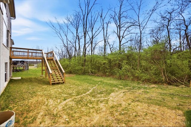 2615 Golden Leaf Drive, Beavercreek, OH 45431