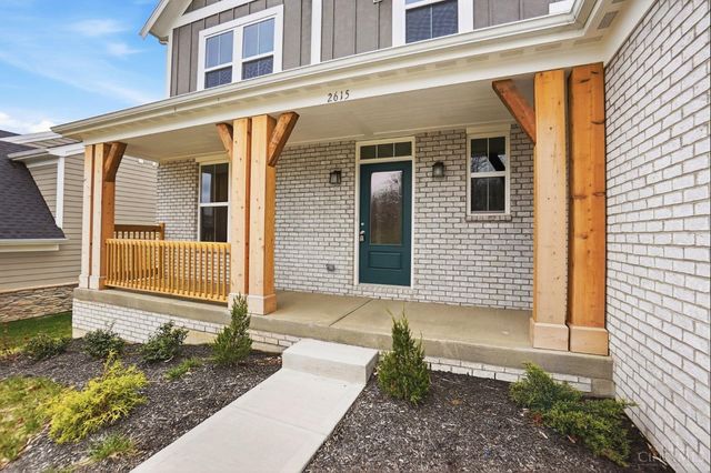 2615 Golden Leaf Drive, Beavercreek, OH 45431