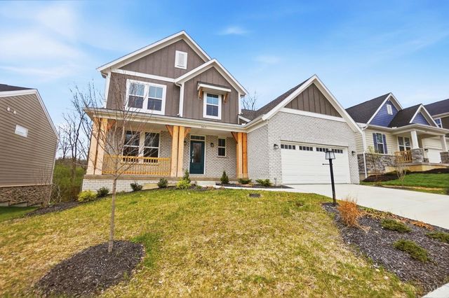 2615 Golden Leaf Drive, Beavercreek, OH 45431