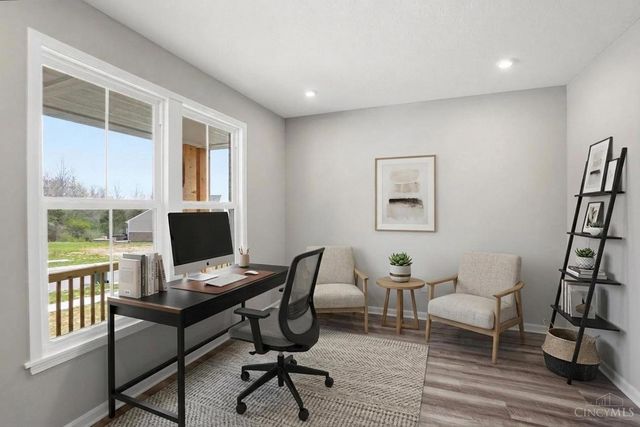 2615 Golden Leaf Drive, Beavercreek, OH 45431