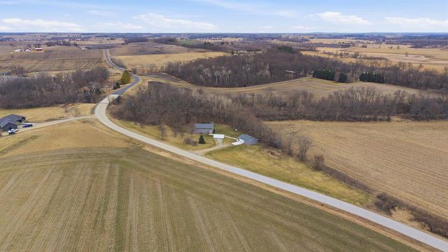 N4202 Welsh Road, Juneau, WI 53039