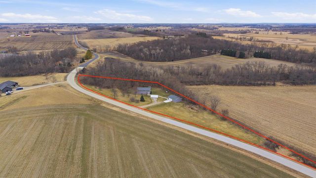 N4202 Welsh Road, Juneau, WI 53039