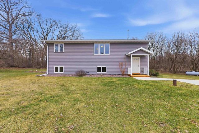N4202 Welsh Road, Juneau, WI 53039