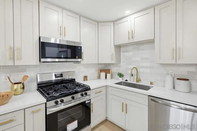 1316 W San Ysidro Blvd Unit A, San Ysidro, CA 92173
