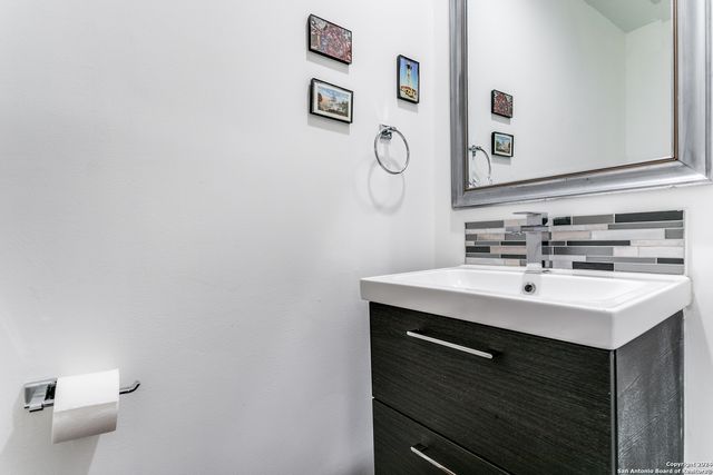 1186 GARRATY RD, San Antonio, TX 78209
