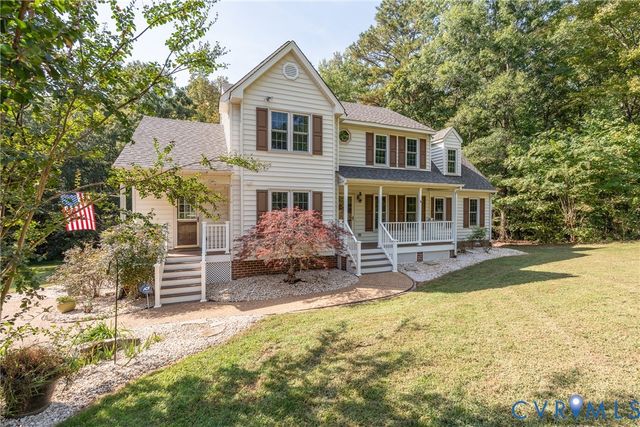 983 Genito West Blvd, Moseley, VA 23120
