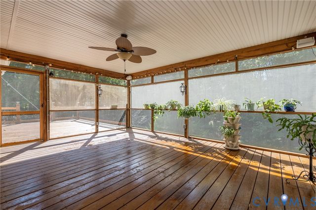 983 Genito West Blvd, Moseley, VA 23120