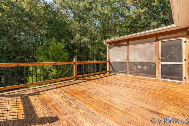 983 Genito West Blvd, Moseley, VA 23120