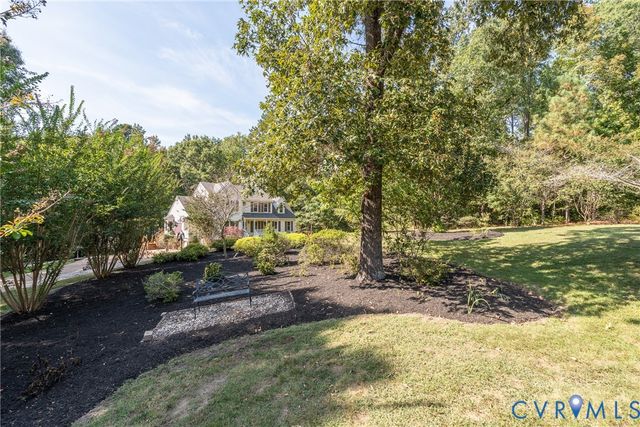 983 Genito West Blvd, Moseley, VA 23120