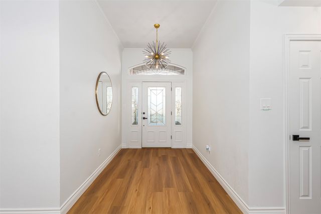 2100 Wood Duck Lane, Granbury, TX 76049