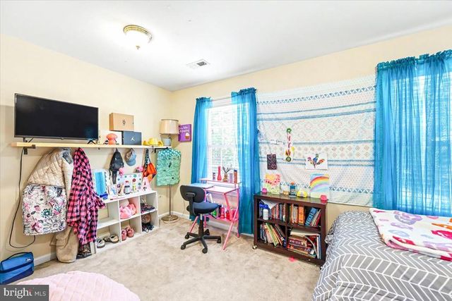 2348 LINDSAY RD, Gordonsville, VA 22942