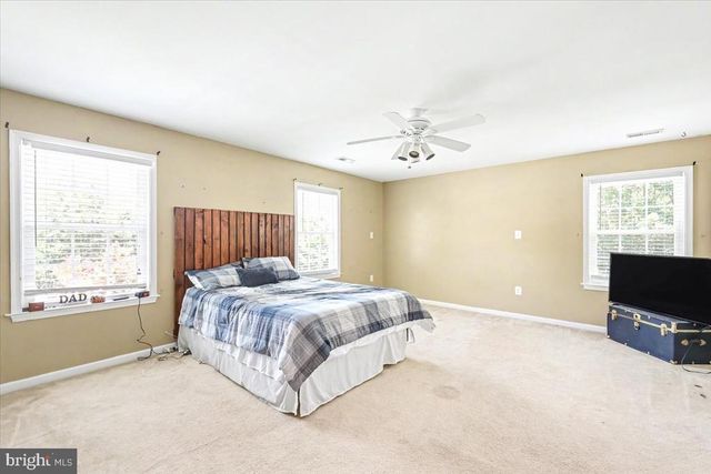 2348 LINDSAY RD, Gordonsville, VA 22942