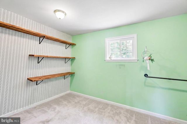 2348 LINDSAY RD, Gordonsville, VA 22942