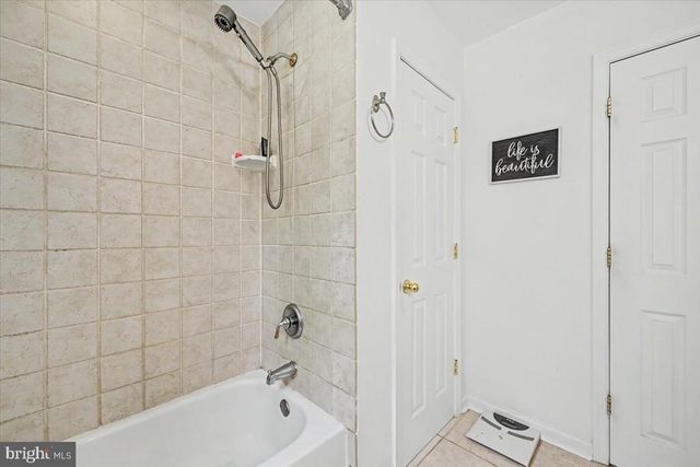 2348 LINDSAY RD, Gordonsville, VA 22942