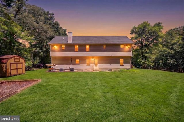 2348 LINDSAY RD, Gordonsville, VA 22942