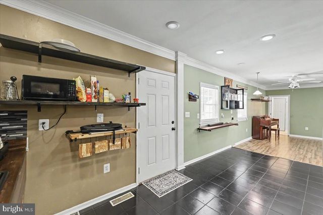 2348 LINDSAY RD, Gordonsville, VA 22942
