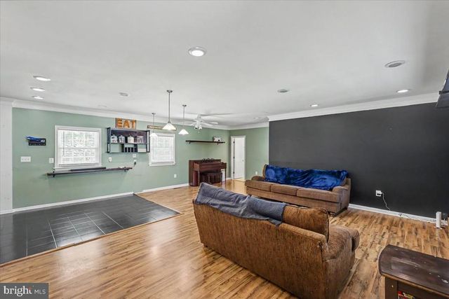 2348 LINDSAY RD, Gordonsville, VA 22942