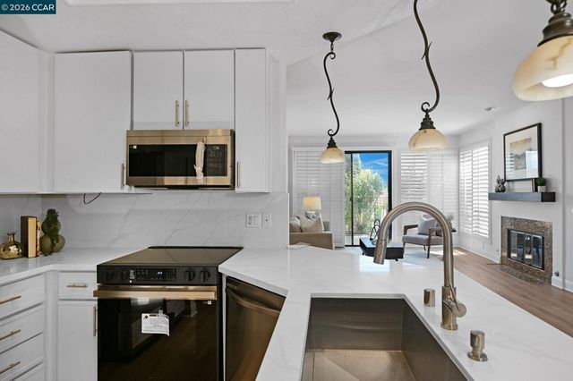 3113 Lakemont Dr 1, San Ramon, CA 94582