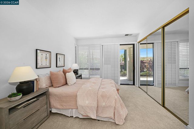 3113 Lakemont Dr 1, San Ramon, CA 94582