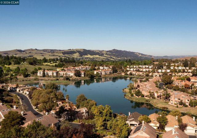 3113 Lakemont Dr 1, San Ramon, CA 94582