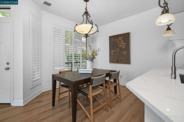 3113 Lakemont Dr 1, San Ramon, CA 94582