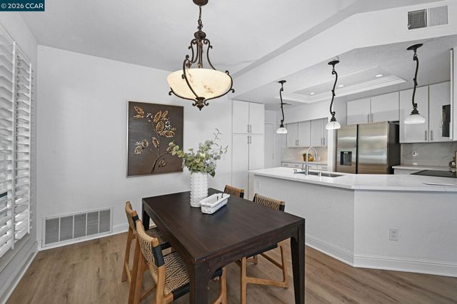3113 Lakemont Dr 1, San Ramon, CA 94582