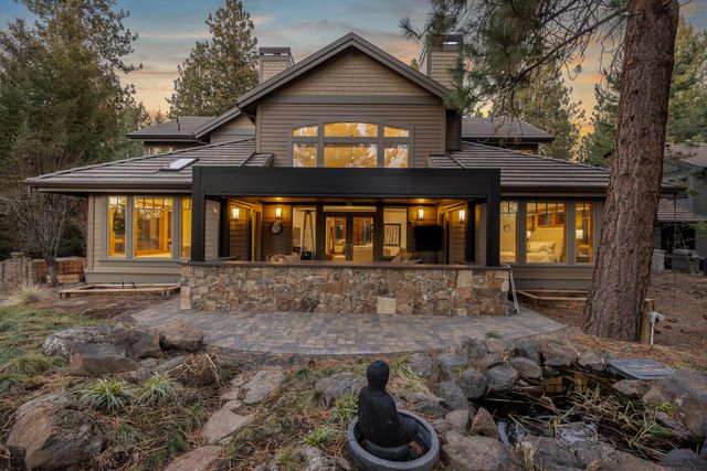 61469 Tam McArthur Loop, Bend, OR 97702