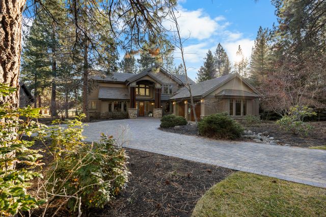 61469 Tam McArthur Loop, Bend, OR 97702