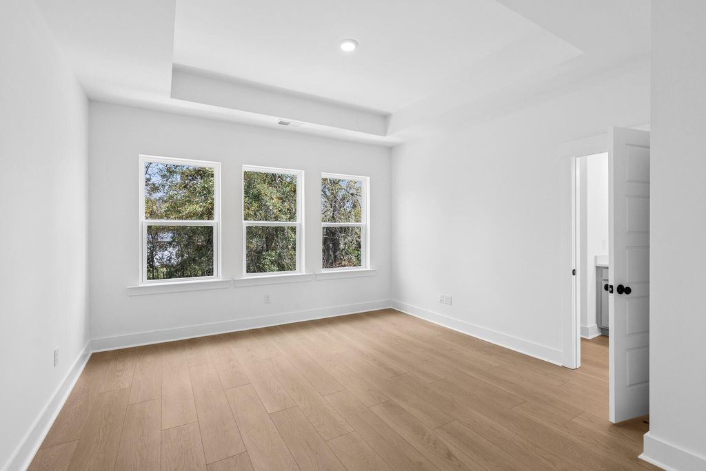 Image 16 of property listing at 205 Lazy Acres Loop, Summerville, SC 29483