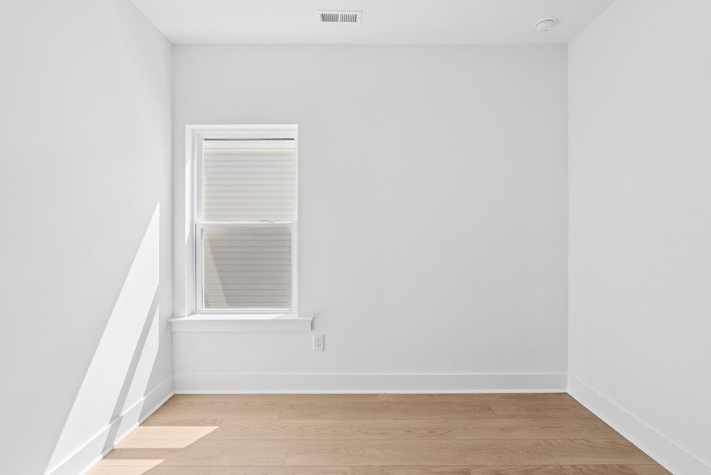 Image 24 of property listing at 205 Lazy Acres Loop, Summerville, SC 29483