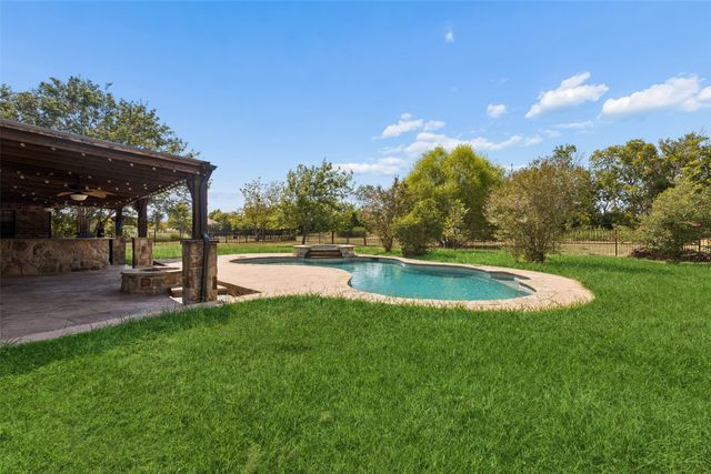 10377 W Dublin Drive, Forney, TX 75126