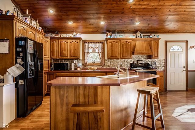 3255 S Greensboro Pike, New Castle, IN 47362