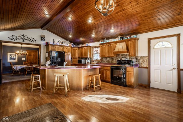 3255 S Greensboro Pike, New Castle, IN 47362