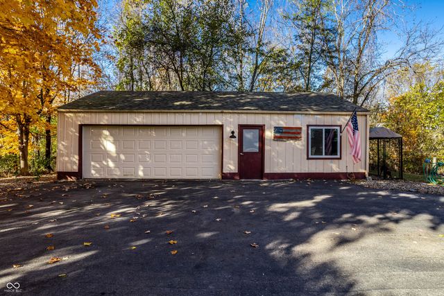 3255 S Greensboro Pike, New Castle, IN 47362