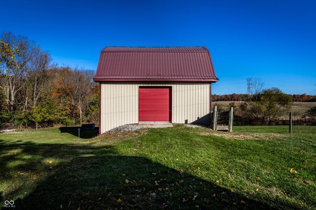 3255 S Greensboro Pike, New Castle, IN 47362