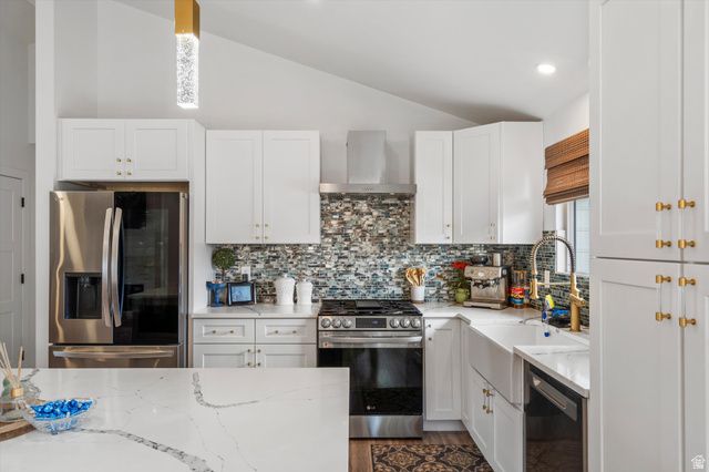 1563 E TAMERON DR, Sandy, UT 84092