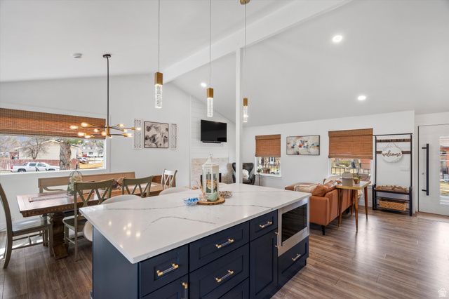 1563 E TAMERON DR, Sandy, UT 84092