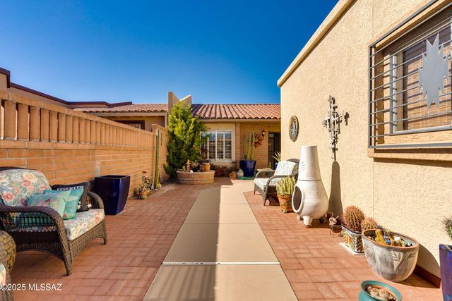 1488 W Via De Roma, Green Valley, AZ 85622