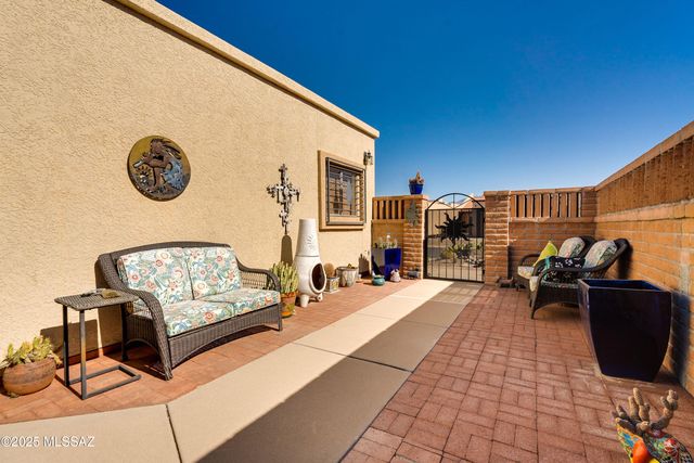 1488 W Via De Roma, Green Valley, AZ 85622