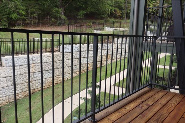 2085 E Roe Terrace, Fayetteville, AR 72703
