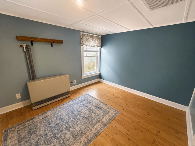 16 Fourth Street, Bristol, NH 03222