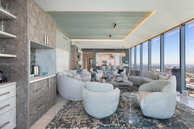 788 NE 23rd St 5302, Miami, FL 33137