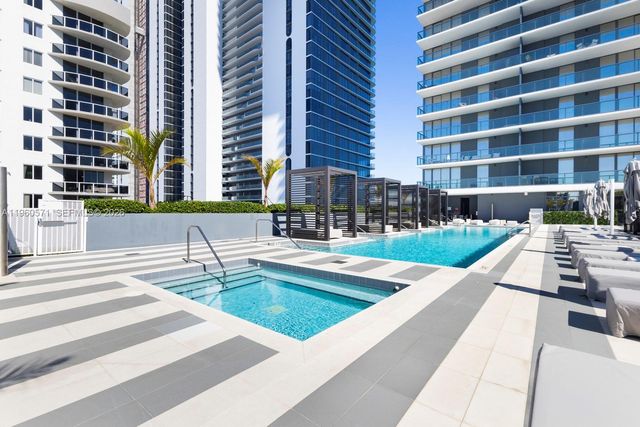 788 NE 23rd St 5302, Miami, FL 33137