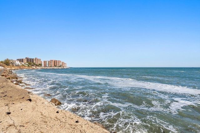 73 Grovers Ave 1, Winthrop, MA 02152